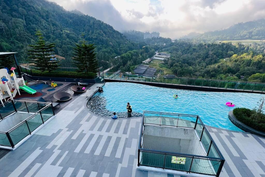 Vista Residences Free 1 Parking